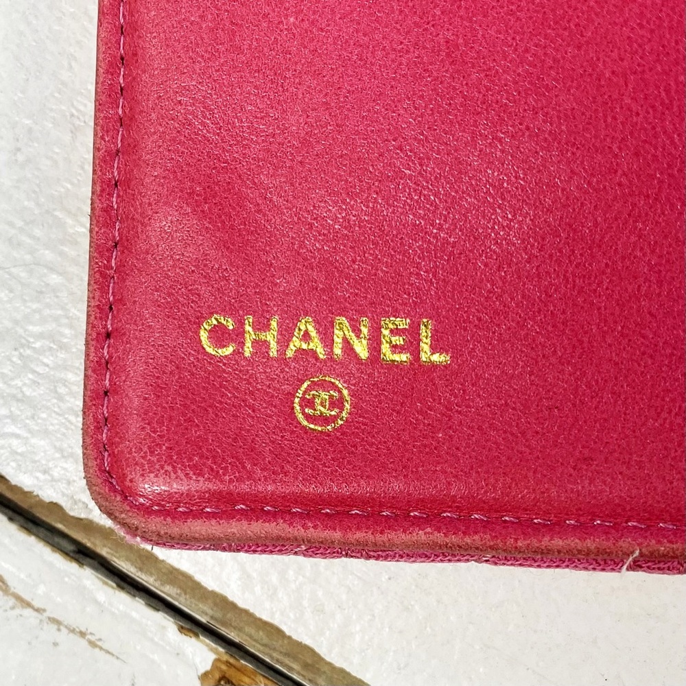 Chanel Pink Croc Stitched Canvas Reissue Wallet - Picture 5 of 11